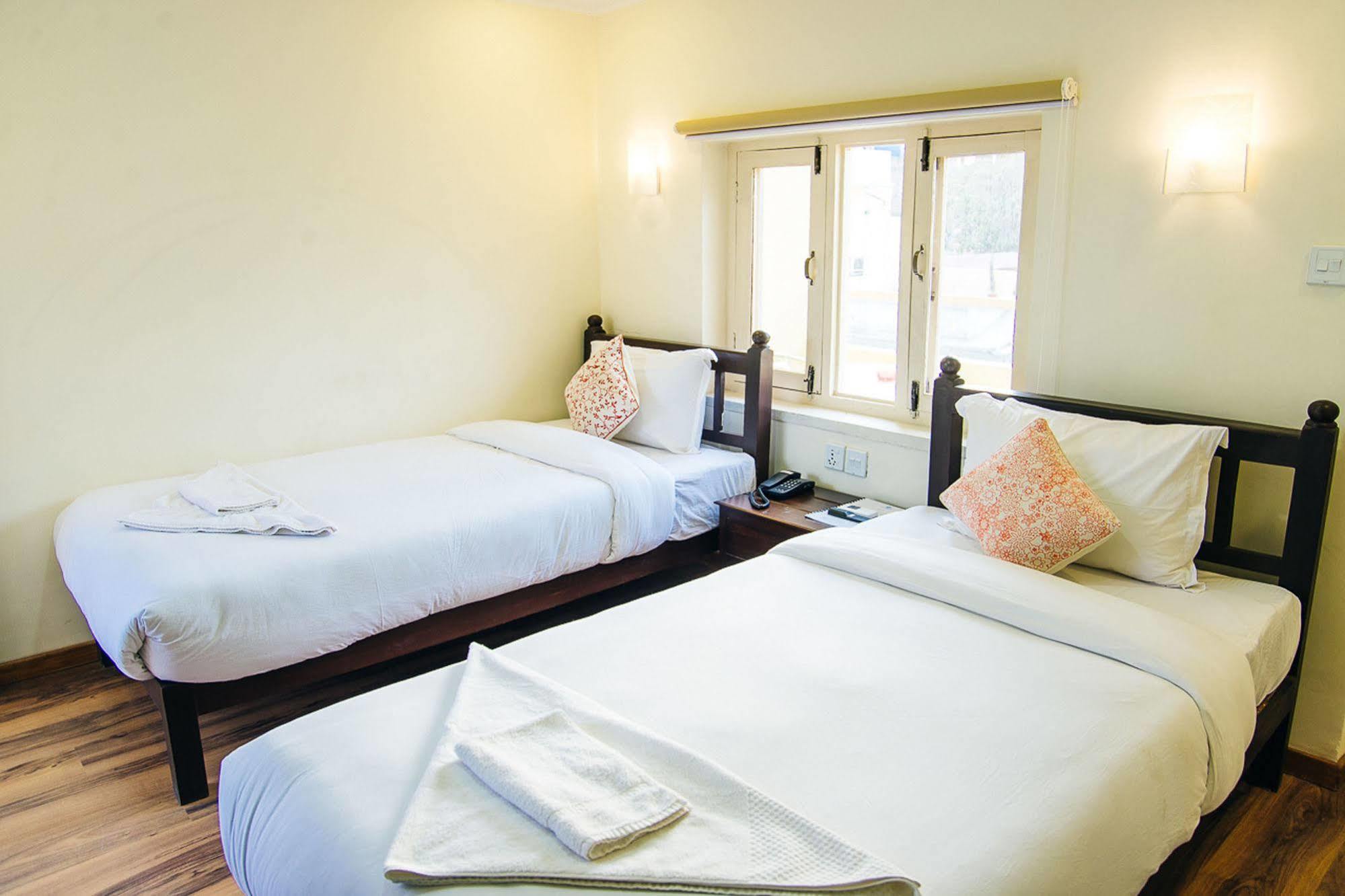 Hotel Highlander, Thamel Kathmandu Exterior photo