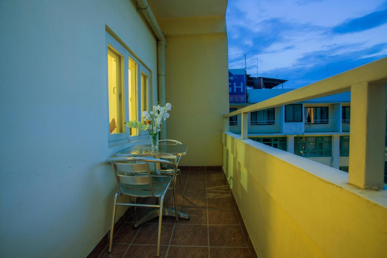 Hotel Highlander, Thamel Kathmandu Exterior photo